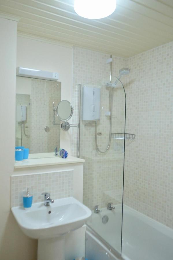 Gorgeous 2 Bedroom Apartment In Converted Church Эдинбург Экстерьер фото